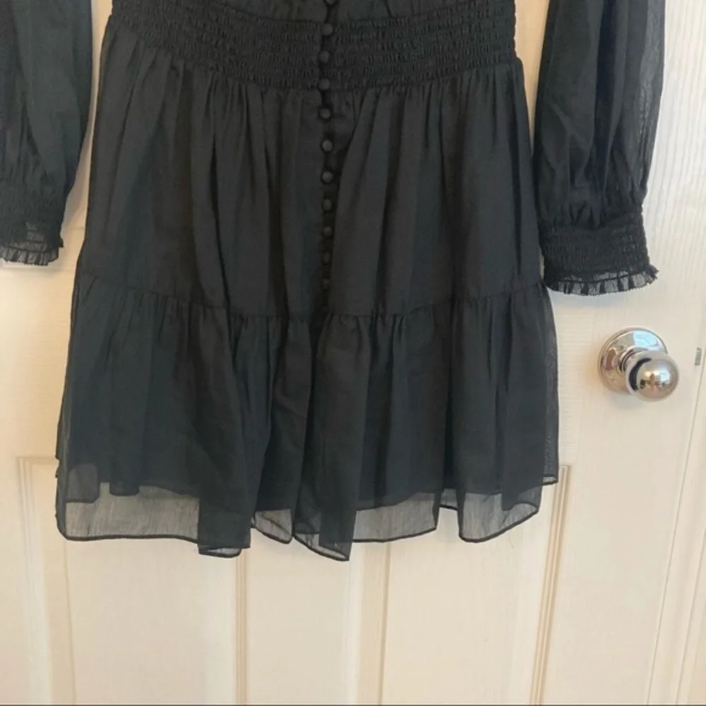 Alice + Olivia Kiara Button Front Dress in Black 6 - Picture 12 of 12